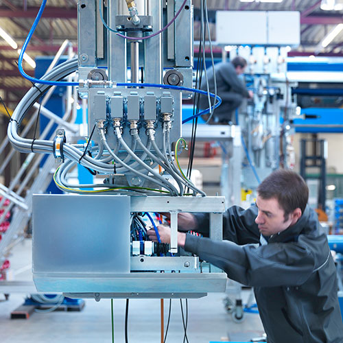Revamps und Modernisierung | Life Cycle Business Revamps und Modernisierung | Life Cycle Business